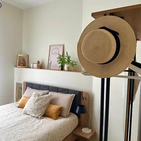Apartment Coural' *